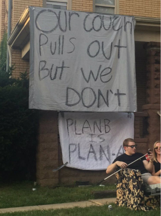 Illustration for article titled Why Smutty Frat Banners Are a Blessing to Women